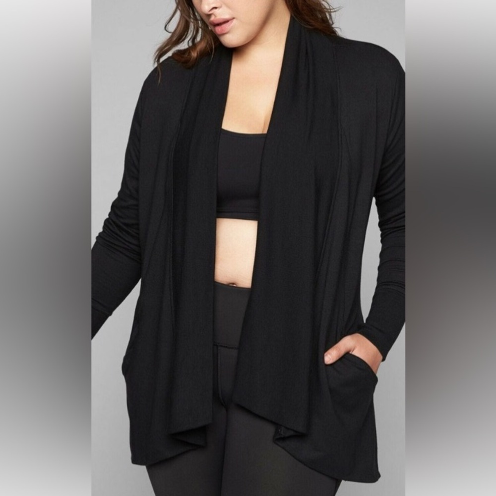 Women’s Athleta Pranayama Wrap